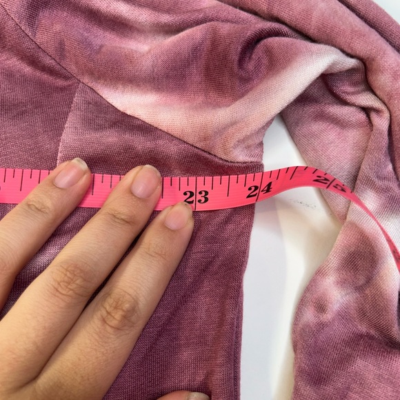 Bibi Tie Dye Crewneck Tunic Sweater with Pockets - Picture 7 of 13